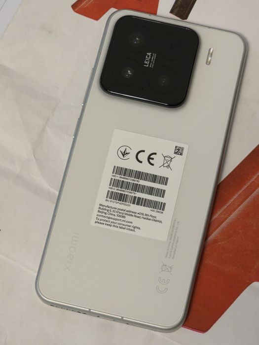 ЧИСТО НОВ 256GB Xiaomi 15 5G А1 Гаранция 2027 WHITE / Бял