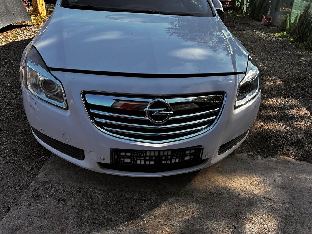 Vând fața complecta Opel Insignia A 2010