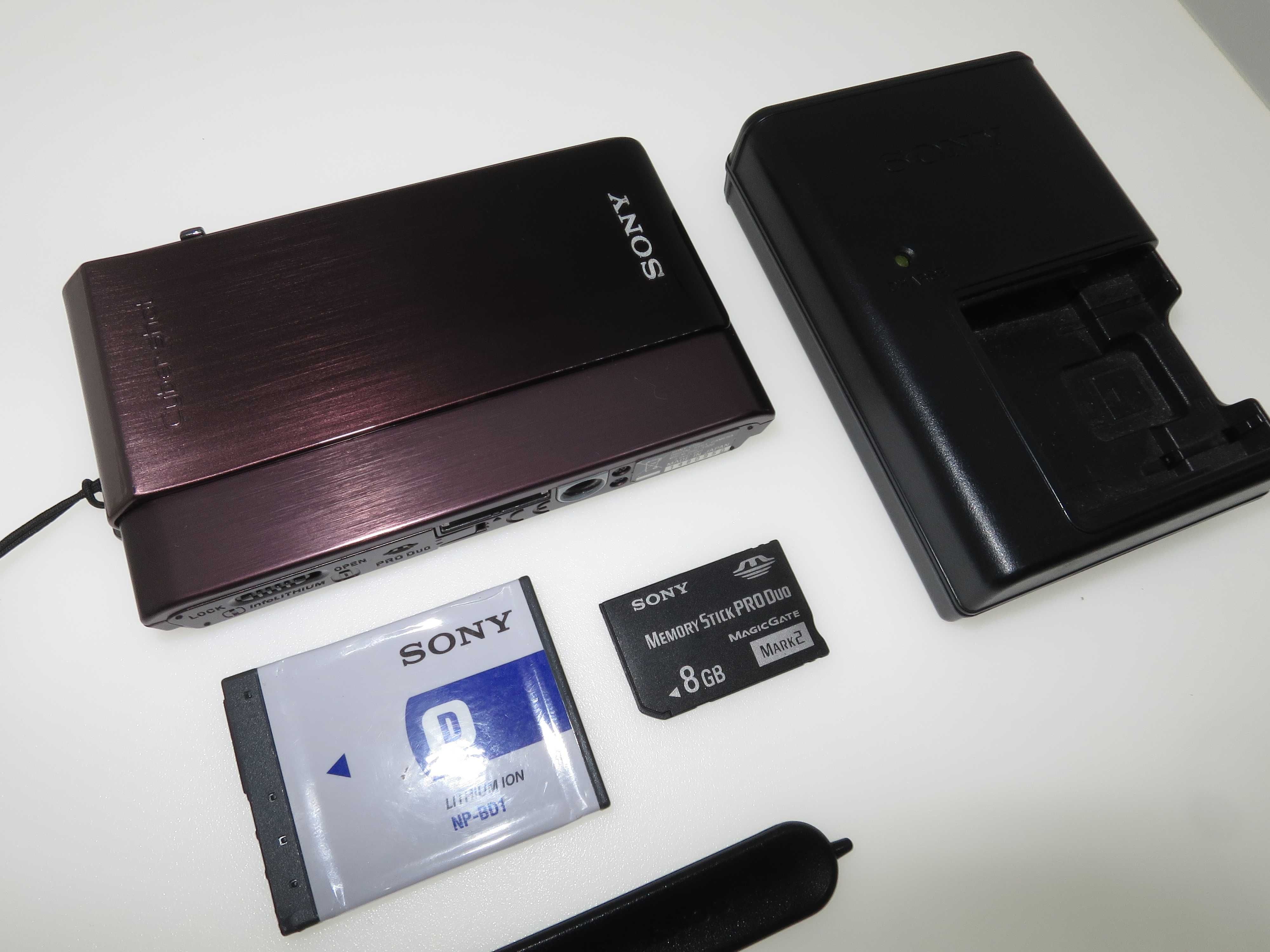 Sony Cyber-shot T900 - Ултра тънък фотоапарат, страхотно качество