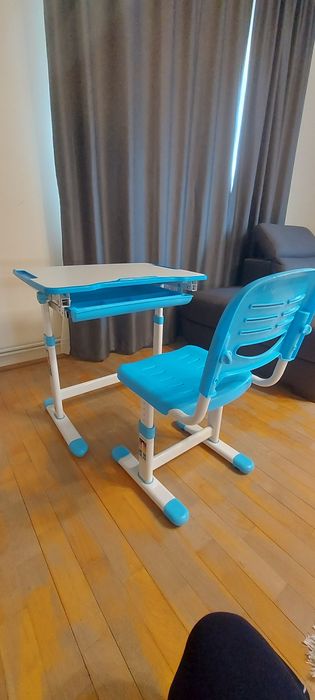 Birou pentru scoala,înălțime reglabila, albastru