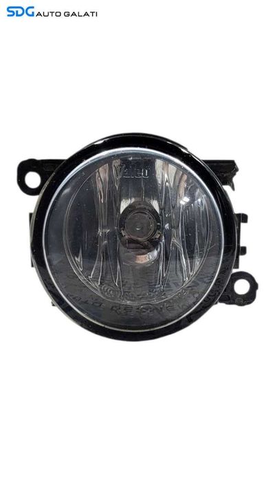 Proiector Ceata Dreapta sau Stanga de pe Bara Spoiler Fata Dacia Logan 1 2008 - 2012 Cod 89202503 8200074008 (Ureche Lipsa) [L7625]