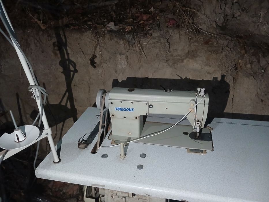 Tikuv Mowina srochna sotiladi