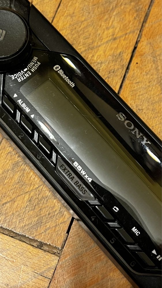 Sony DSX CD Bluetooth Coral 12" Magnat 600 watts аудио за кола