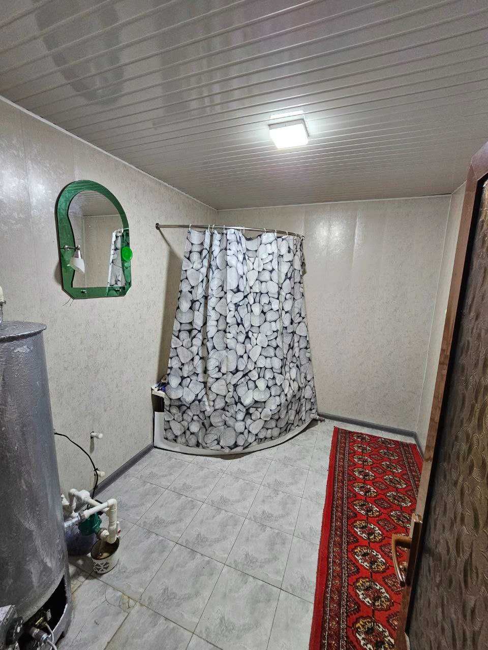 5 sotixli tayyor uchastka ko‘plab jihozlari bilan birga sotiladi.