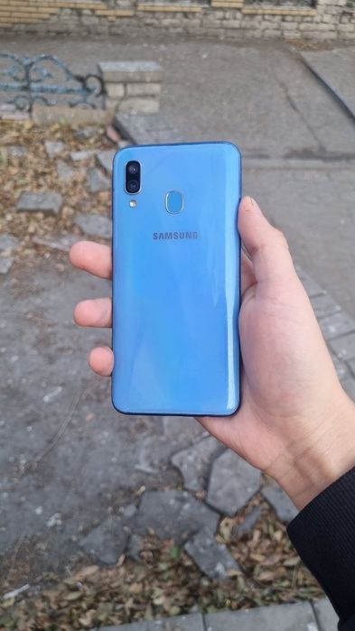 Samsung A40 64gb