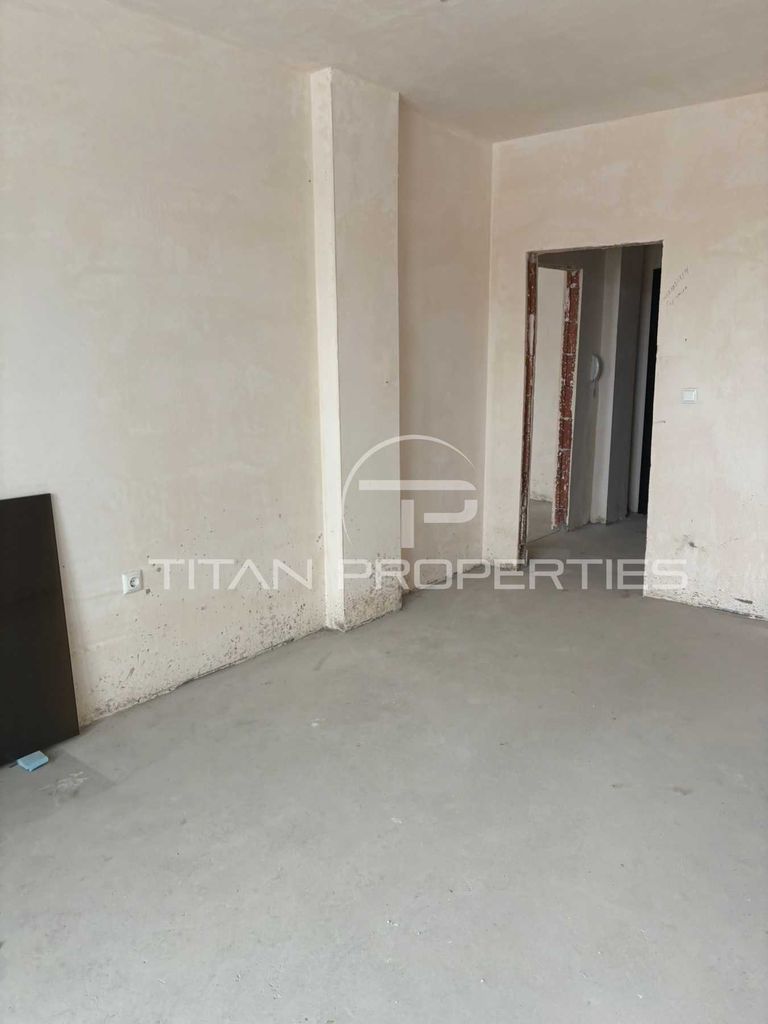 Продава се Двустаен апартамент в Пловдив, Христо Смирненски - 78 кв.м за 1347 €/кв.м - Снимка #2