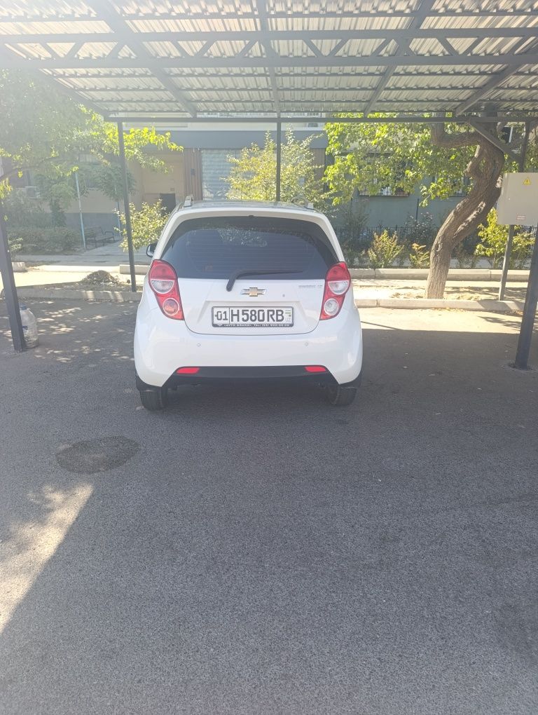 Spark avtomat karobka