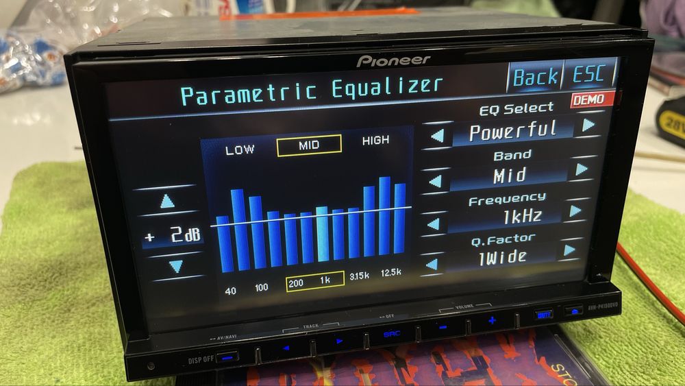 Автомагитола Pioneer AVH-P4150DVD