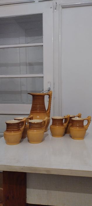 Seturi pahare, cani, cești