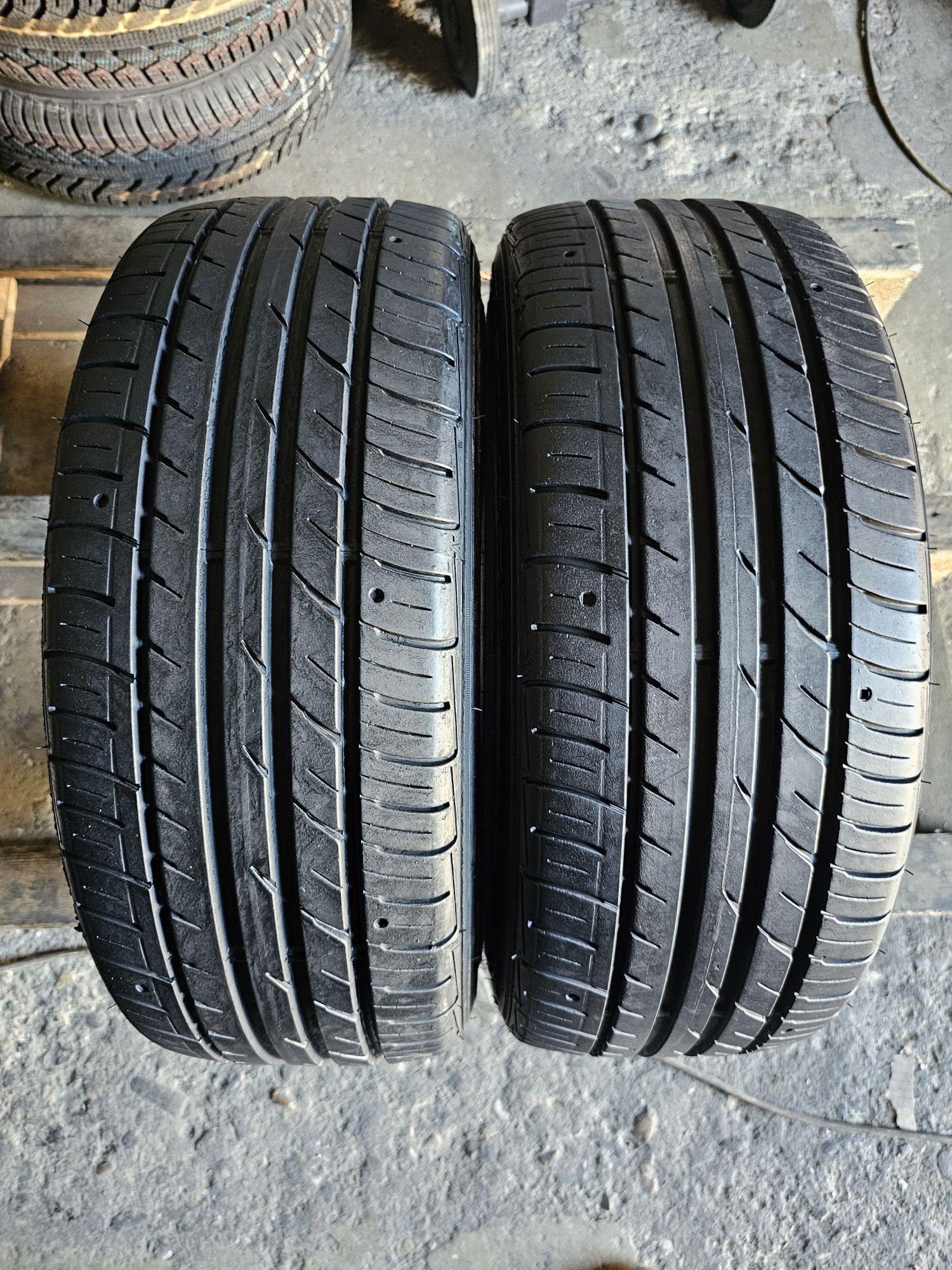 2 anvelope vara 195 45 16 Falken 6mm