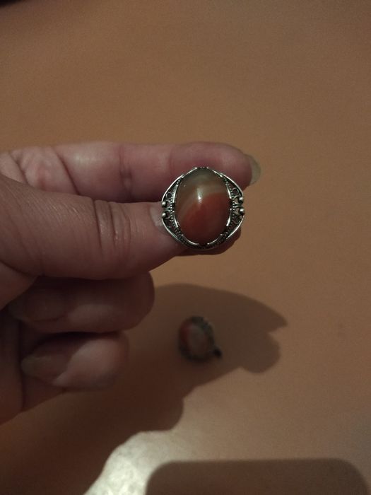 Продаются серебряные серьги