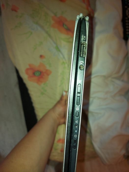 Lenovo Yoga 3 Pro