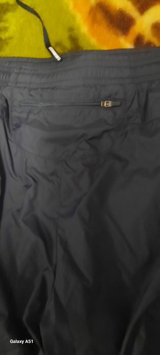 Pantaloni  Nike  alergare  foiță
