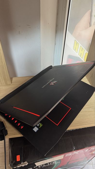 Acer Predator G9-793