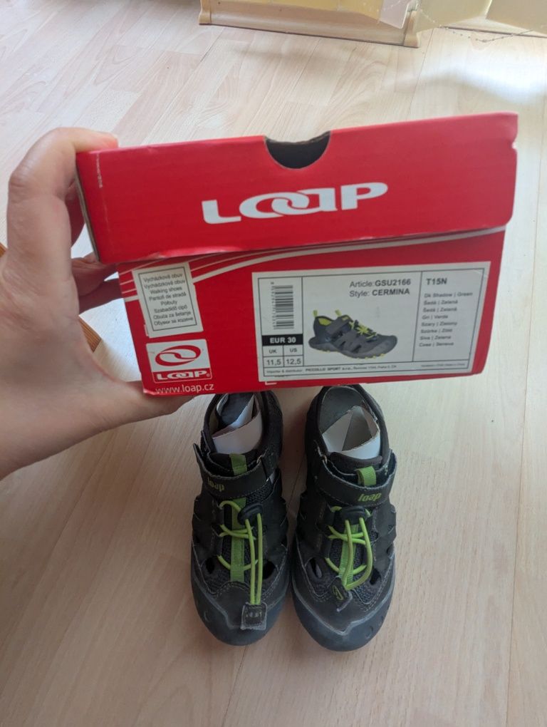 Продавам детски сандали Loop, 30ти номер