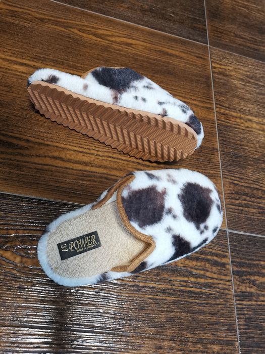 Papuci pufoși de casa