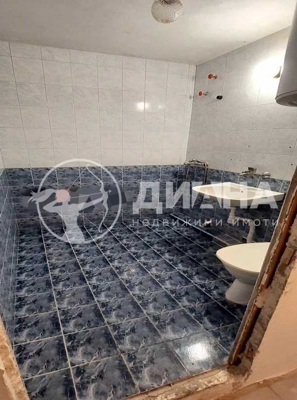 Продава се Тристаен апартамент в Пловдив, Гагарин - 65 кв.м за 1285 €/кв.м - Снимка #8
