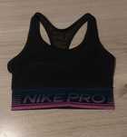 Nike pro бюстие и клин S размер