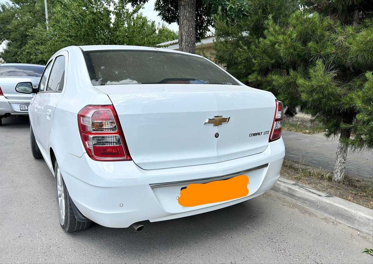 Chevrolet Cobalt, 4-позиция, автомат – идеальное состояние