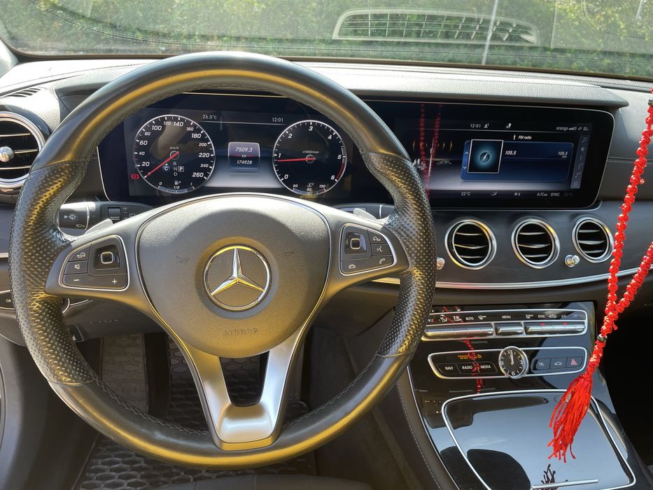 Mercedes Benz E Klasse - Luxury - W213