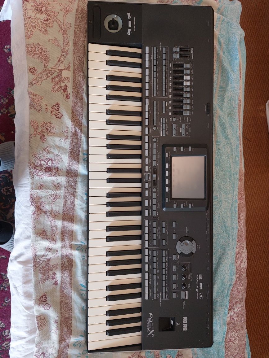 Korg pa 3 x 61 ram 256