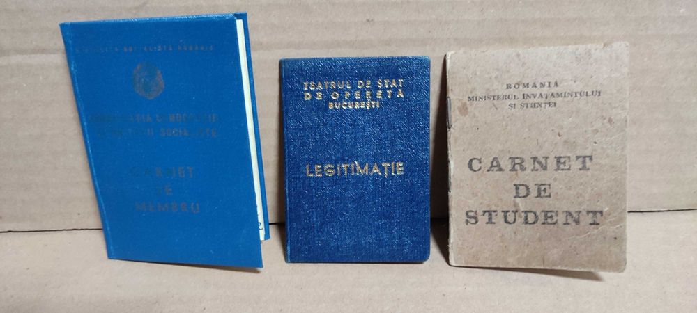 Carnete "comuniste" - mai vechi sau mai noi - LOT 1