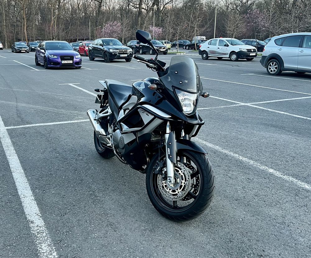 Vand Honda VFR X-Cross 800/2012