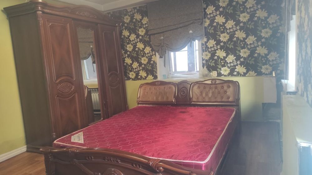 Срочно! Продаём спальный гарнитур