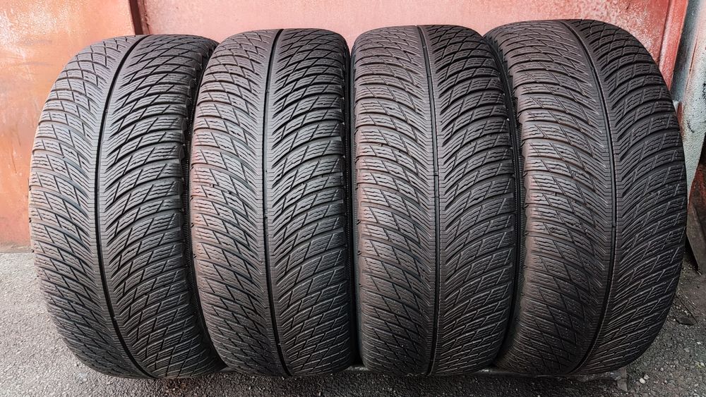 4бр. зимни гуми 235/45/18 Michelin Pilot Alpin 5 
dot23
6.97мм
Много д