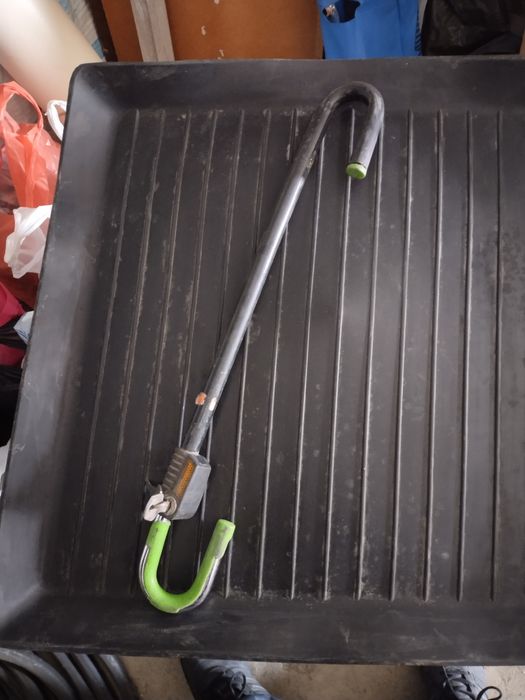 Нужные вещи для различных целей. Возможна отправка почтой.