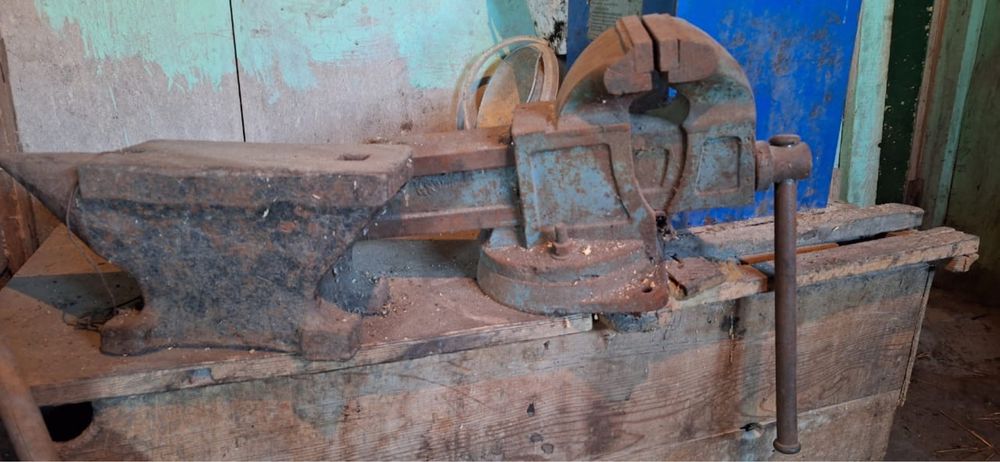 Продам текси с наковальней