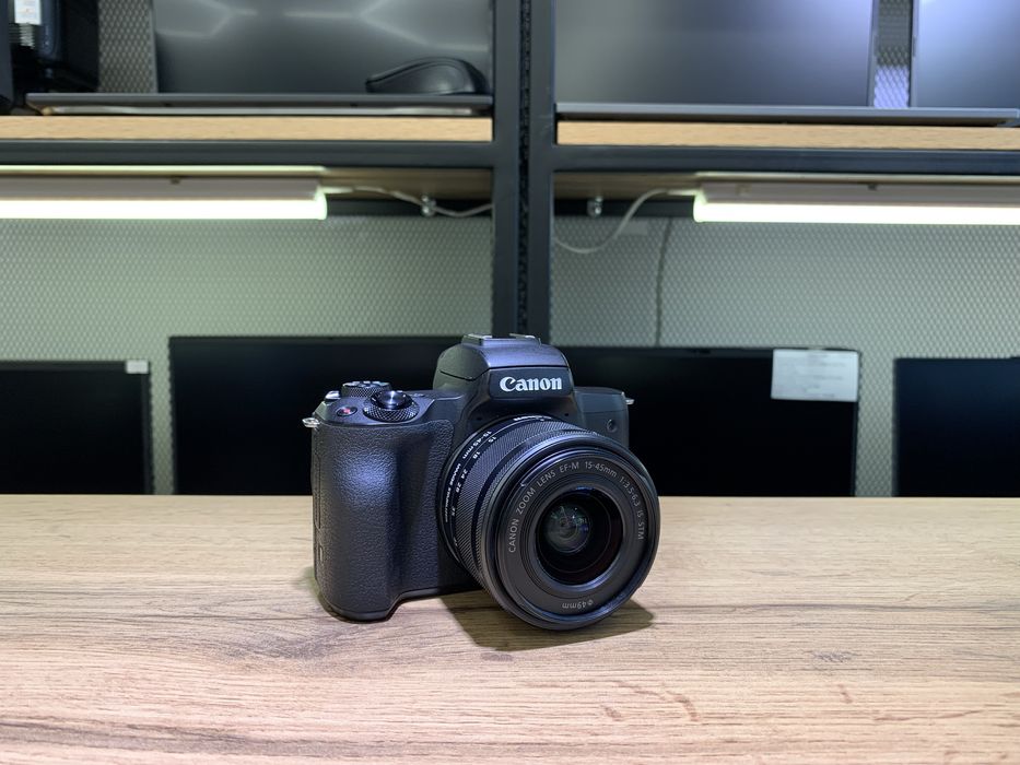 Фотоаппарат Canon EOS M50 Mark II, объектив Canon 15-45 mm, 1085/A10