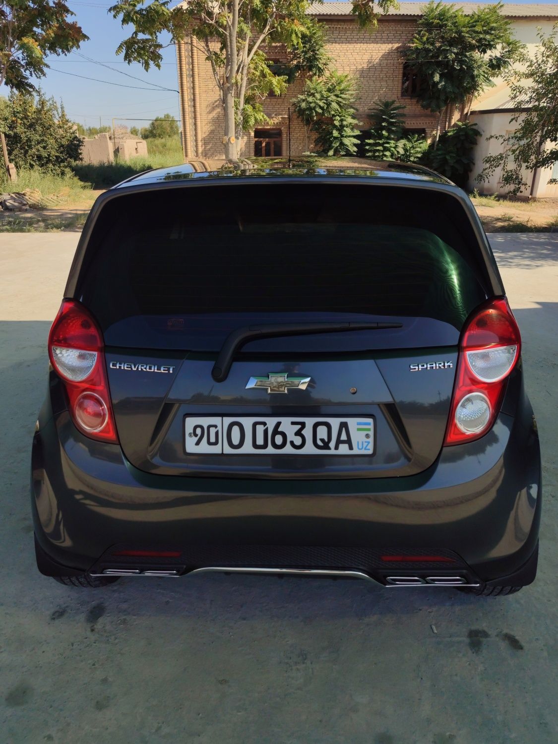 Chevrolet Spark Sotiladi