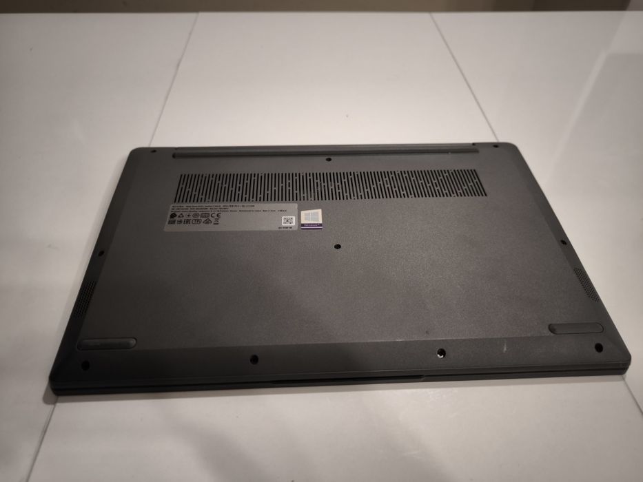 Лаптоп Lenovo IdeaPad 3 | Ryzen 5 5500U | 12GB RAM | 512GB SSD | Win 1