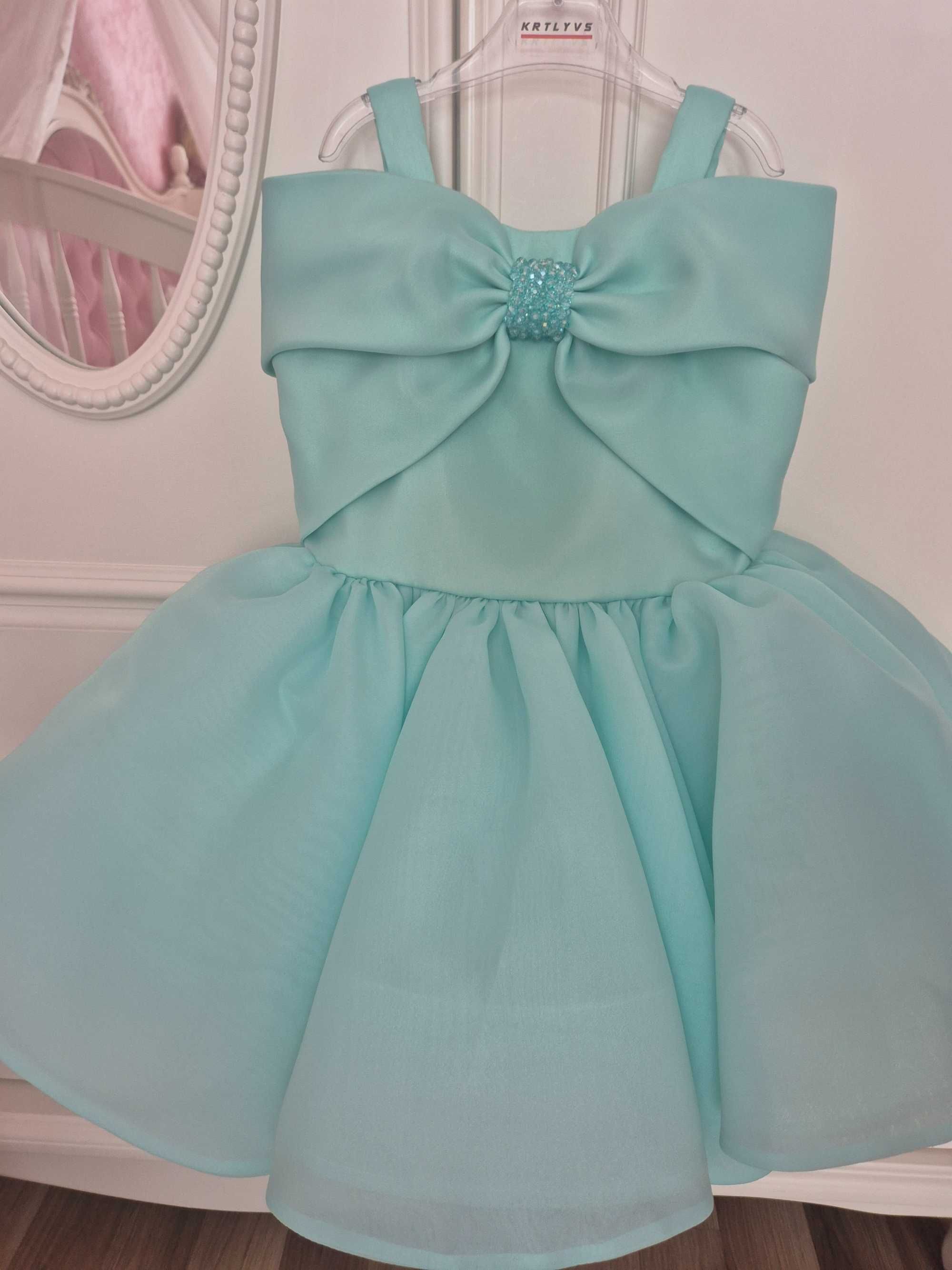Рокля на Petite Fleur