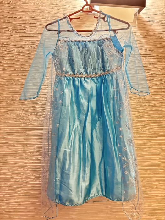 Приказни рокли за момиче 140/150р