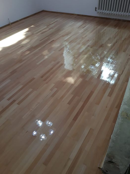 Parchetar București Ilfov  Montez Raschetare  Recondiționare   Șlefuir