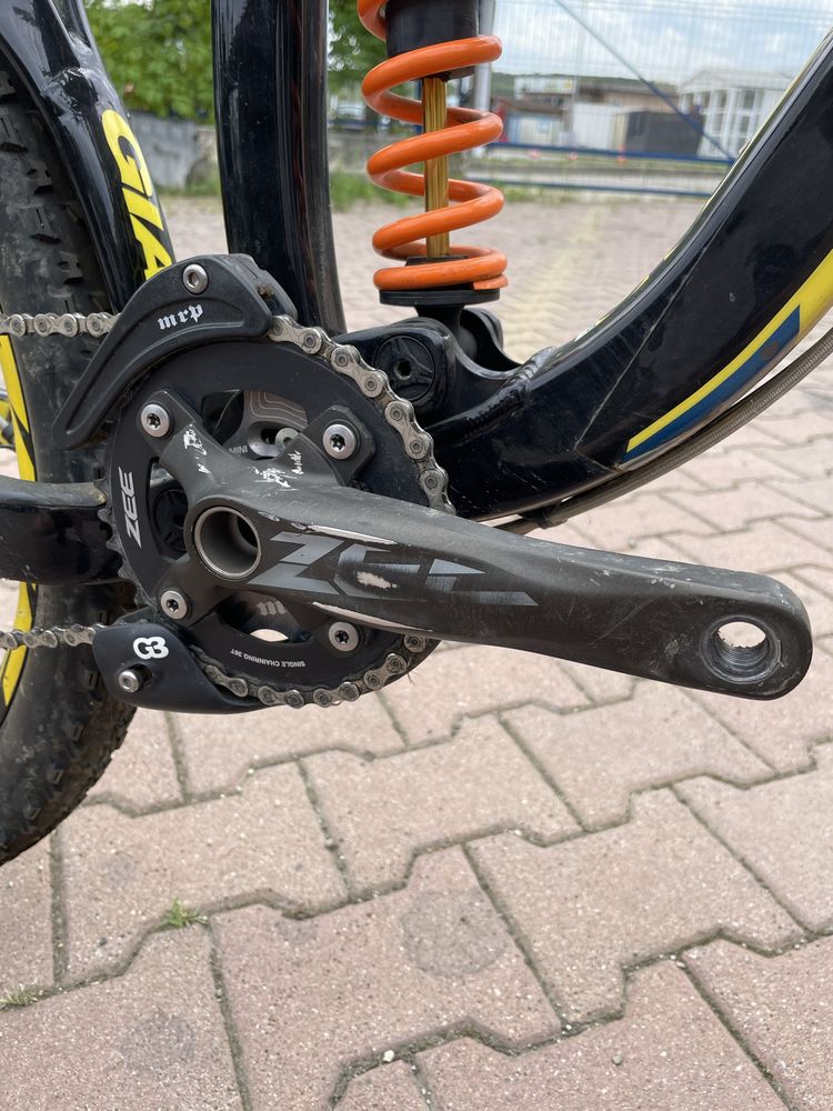 Giant Glory 8.0 2014 (Bicicleta Downhill)