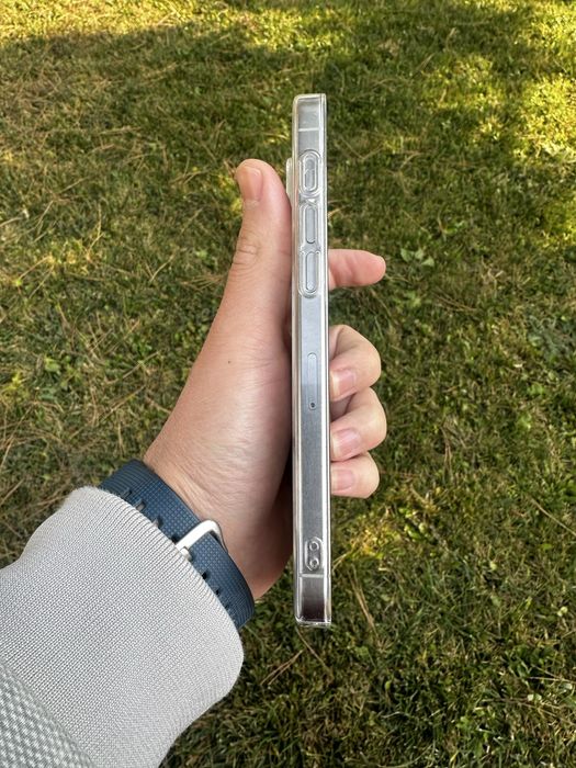 Iphone 15 pro max 90%