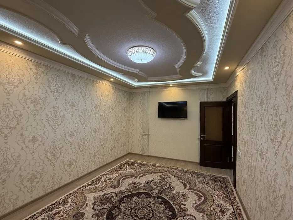 Сдается 2х квартира на Шайхонтохур район Ц13 Абай ор-р Ислам Универст