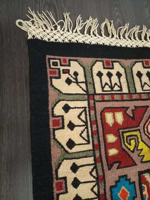 Covor tradițional din lână
