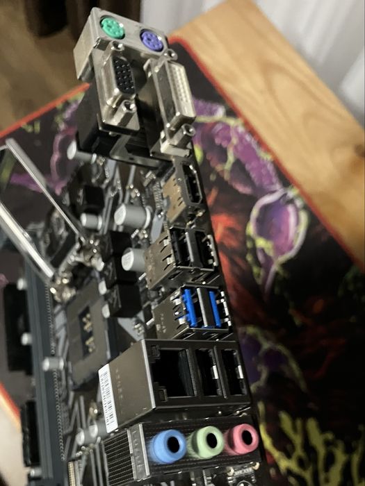 Vand placa de baza defecta