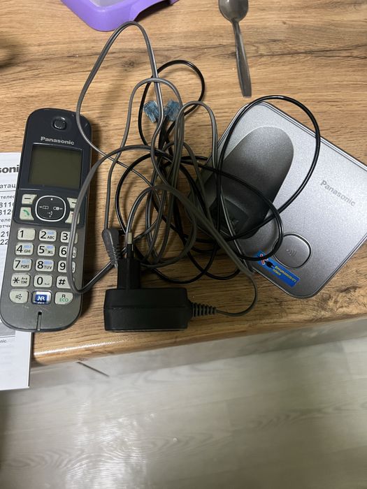 Телефон панасоник в хорошем состоянии