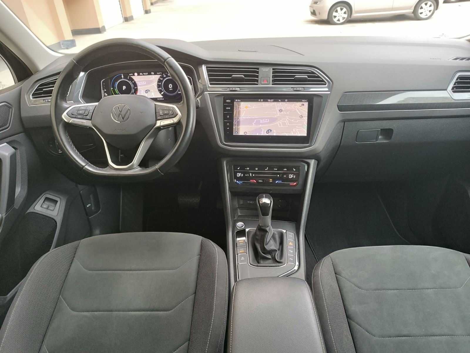 VW Tiguan e-Hybrid IQ.Light Сервизна история 102Kкм