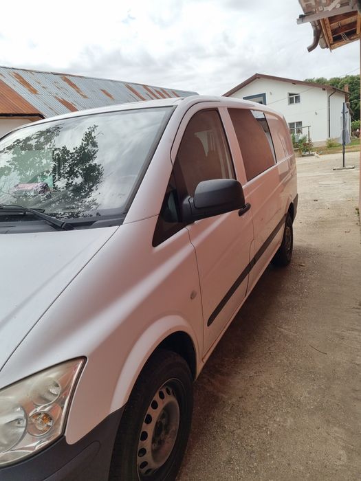 Vând sau schimb mercedes vito 113