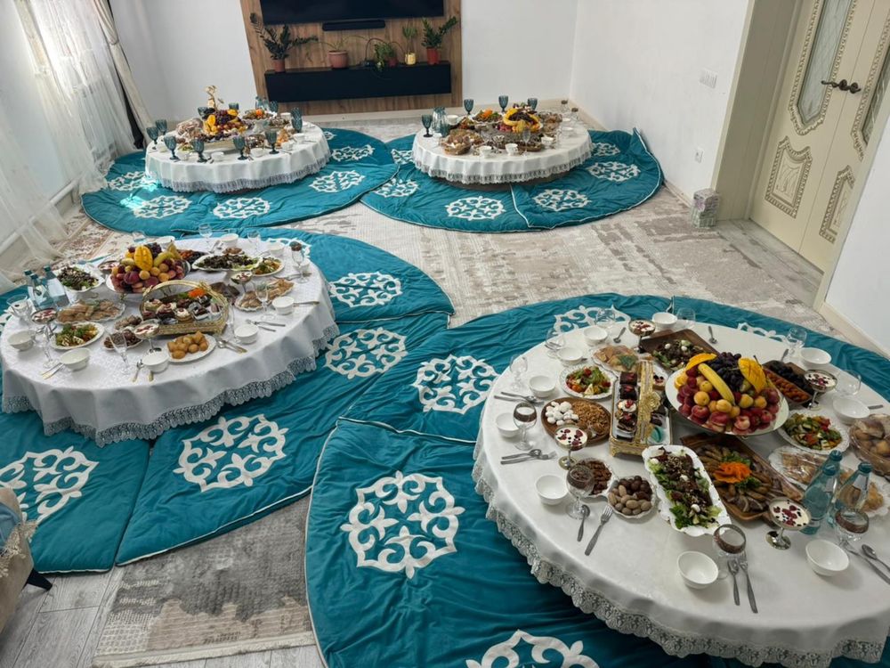 Арендаға дөңгелек стол дастархан,көрпе, ыдыс аяғымен беріледі