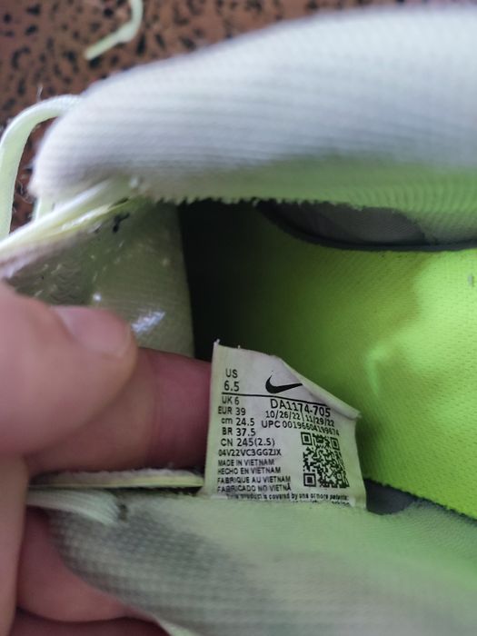 Nike Tiempo numărul 39