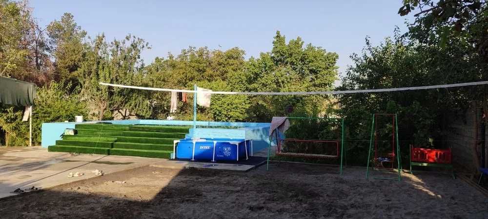 Sayohatdagi Dacha ijaraga.