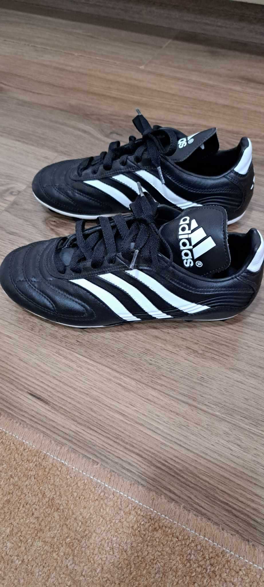 Бутонки Adidas оригинални