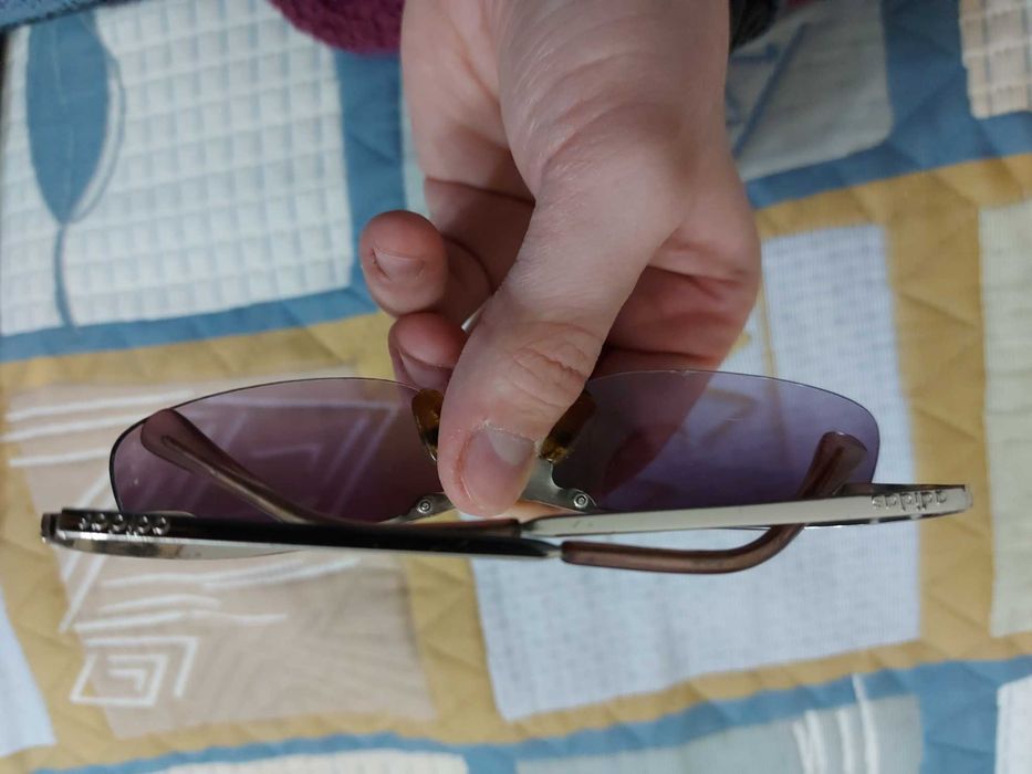 Продавам 11 слънчеви очила